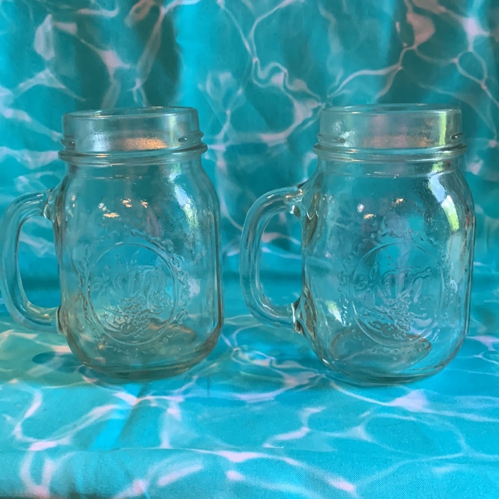 Two drinking jars - Picture 2 of 2